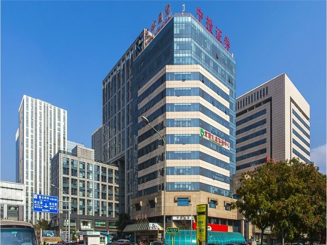 桂林九脚单面塑料托盘厂家